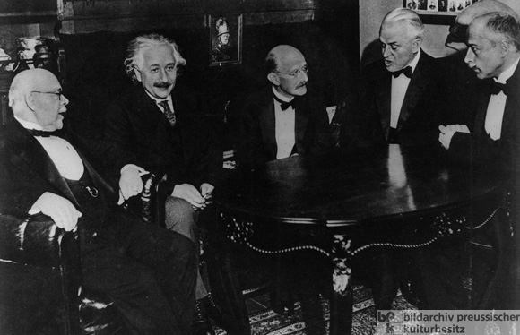The Five Nobel Prize Winners Nernst, Einstein, Planck, Millikan and von Laue (from left to right) (1931)