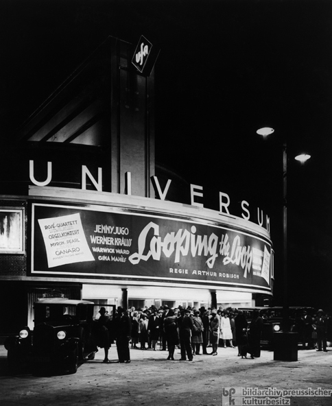 Ufa-Lichtspielhaus Universum am Berliner Kurfürstendamm (1926-28 erbaut) 