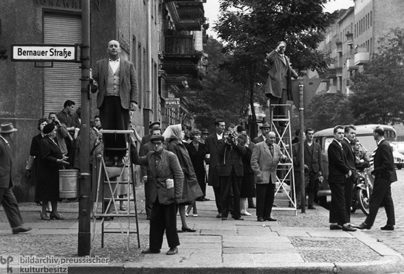 Errichtung der Mauer (13. August 1961)