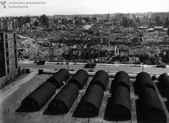 Emergency Accommodations in "Nissen Huts" in Hamburg (1946)