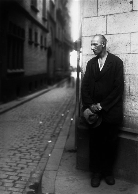 August Sander, <i>Jobless</i> (1928)